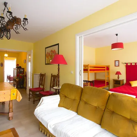 Center - 4 People - Garage